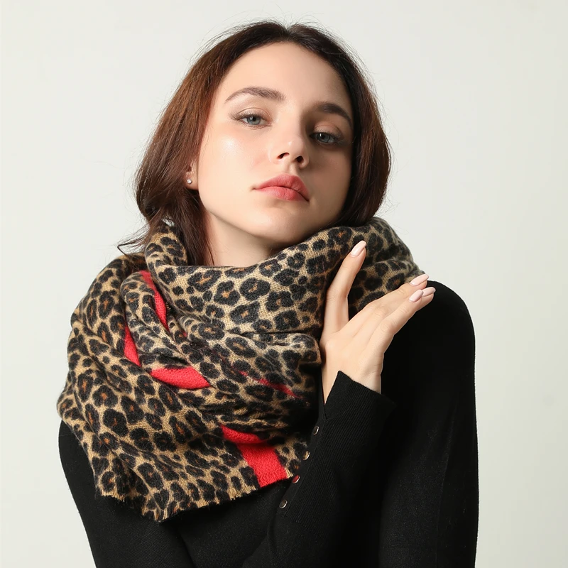 Winter Warm Women Scarf Fashion Animal Leopard Print Lady Thick Soft Shawls and Wraps Female Foulard Cashmere Scarves Blanket