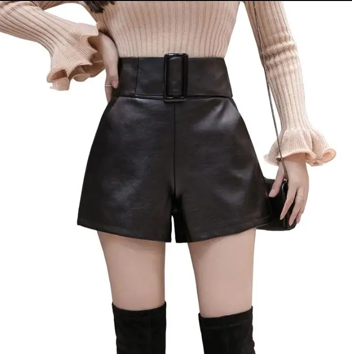 Новейшая модель женских зимних и осенних кожаных шорт с широкими штанинами из искусственной кожи, сексуальные кожаные шорты с высокой талией, модные шорты с поясом для женщин J2714