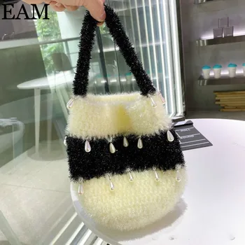 

[EAM] Fashion Small Pearl Bags For Women 2020 Autumn Winter Velvet Shoulder Handbags Female Travel Bag HO168
