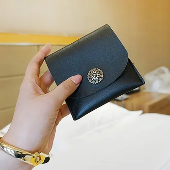 

Small Lady Wallet Fashion Ultra-thin Portable Leather Card Holder With Cute Solid Color Security Wallet In Hand