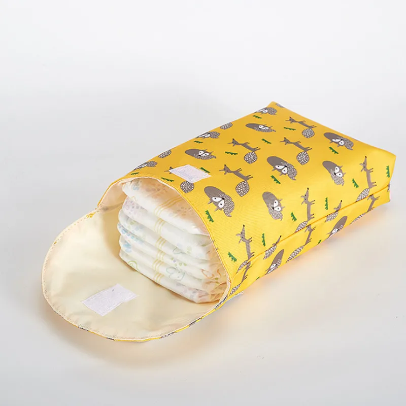 

Multifunctional Baby Diaper Organizer Reusable Waterproof Fashion Prints Wet/Dry Bag Mummy Storage Bag Travel Nappy Bag