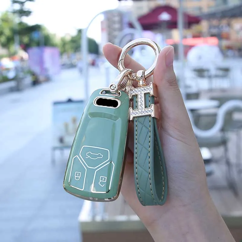 Cover chiate/telecomando per Audi TT A3 A4L Q5L Q7 A5 A6L portachiavi Shell Bags Protector portachiavi accessori Auto - H272693a866c4433c865ec8a19ea2c144R