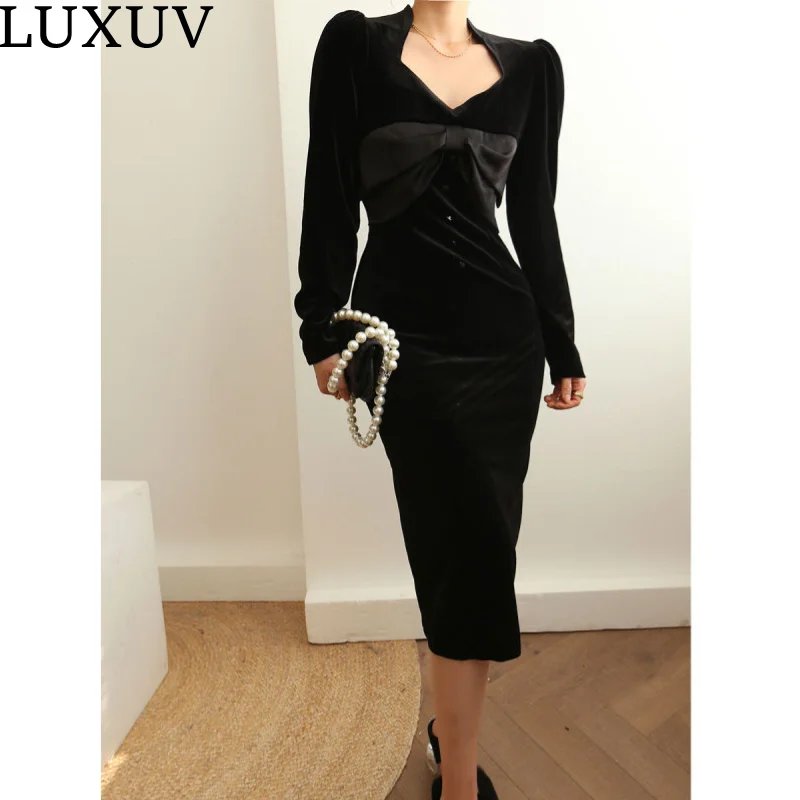 

LUXUV Vintage Black Velvet Dress NEW Women Design Fashion Warm Long Sleeve Sexy Maxi French Elegant V-Neck Party High Street