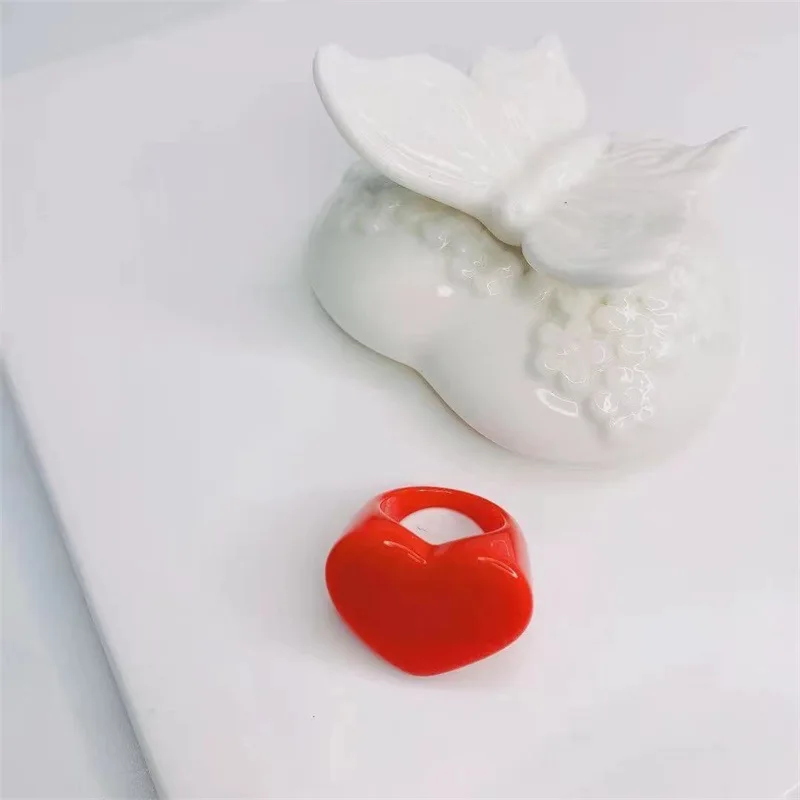 Finger Ring Sparkling Heart Ring Resin Heart Resin Acrylic Finger Rings For Women Girls Summer party Jewelry Gifts
