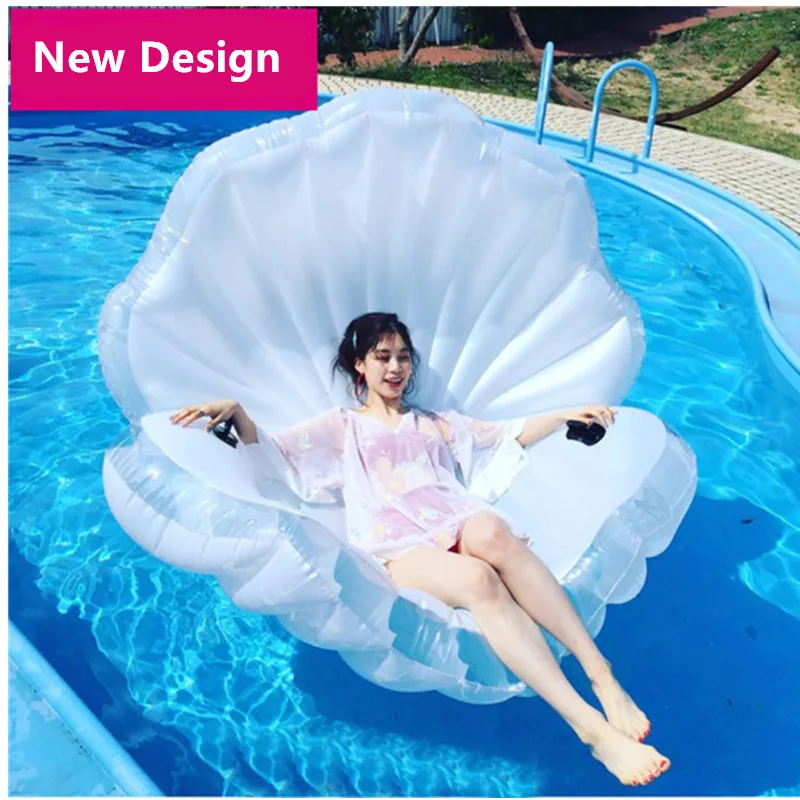clamshell pool float