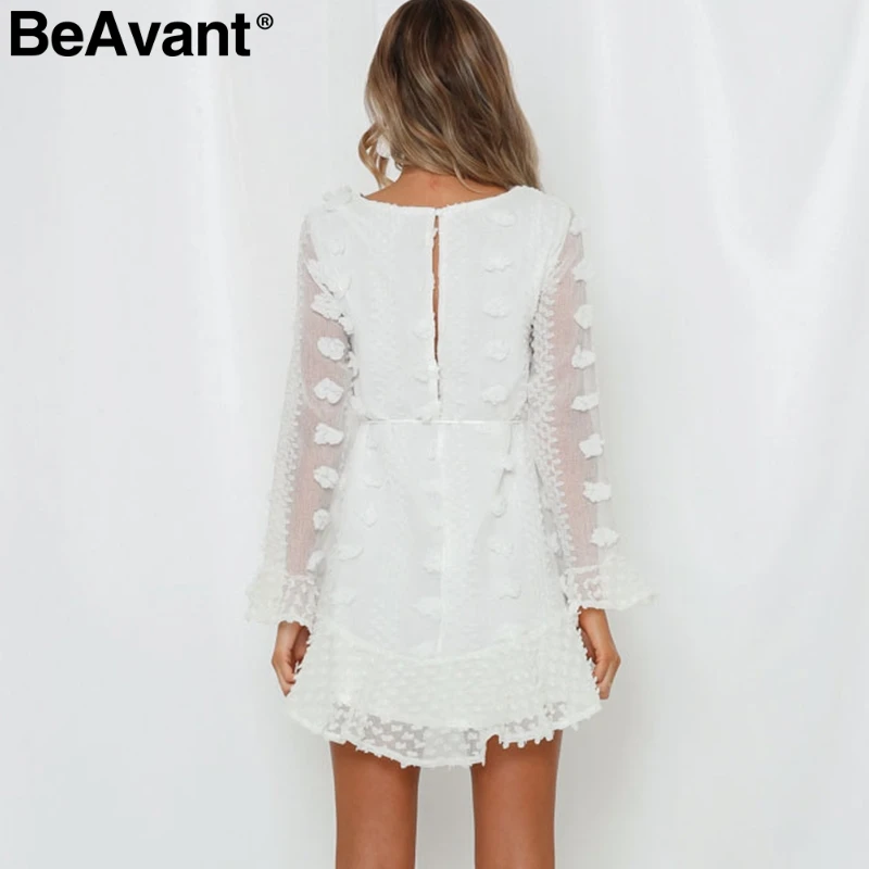 BeAvant Цветочная вышивка Белое Платье женское элегантное Сетчатое платье с длинным рукавом женские осенние платья гофрированные кружевные женские короткие платья