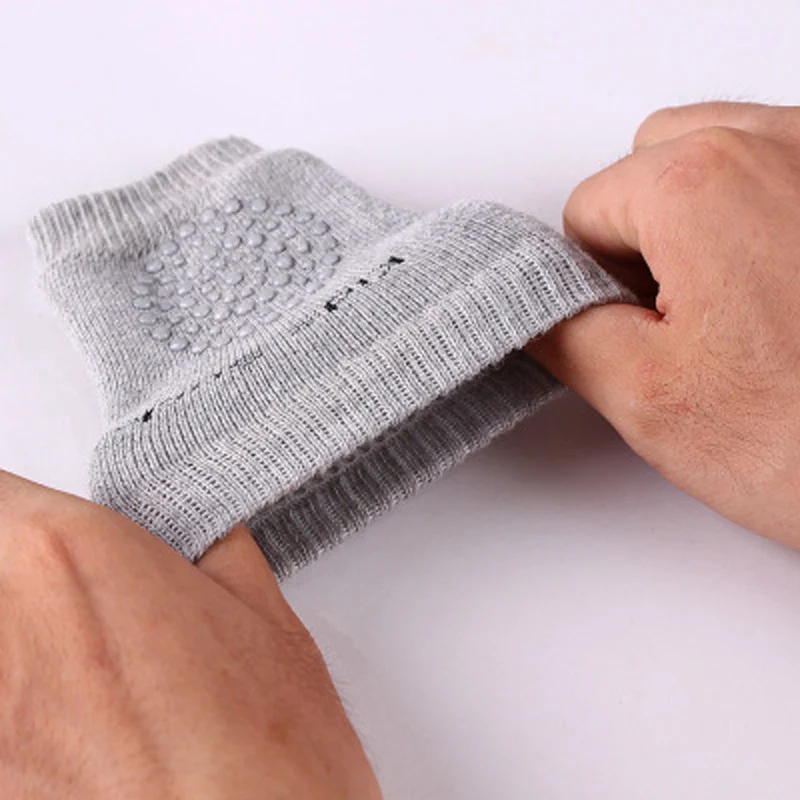 Baby-Montessori-Toys-For-Children-0-12-Months-Baby-Colorful-game-pad-knee-pad-Diffreent-style (1)