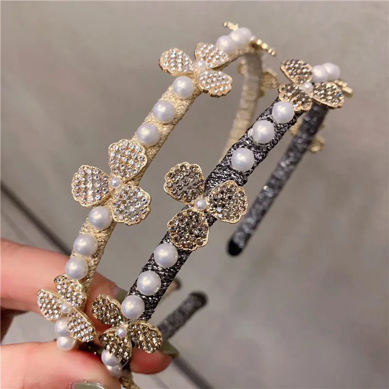 Flower Pearl Hairbands Women Black Silver Beige Yellow Headbands Elegant Lady Rhinestone Street All Match Headwear Sweet 2021 hand made elasticity pearl belt for lady black oval rhinestone gold buckle white beads weave females waist decorative accessorie