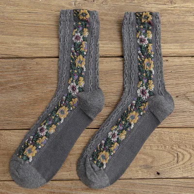 5pairs gray 5 пар женские носки хлопок Euramerican национальный ветер цветы осень и зима теплые носки для женщин - Цвет: 5pairs gray