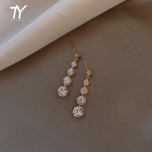 Fashion and high-level crystal Zircon Earrings: A Must-Have for Every Fashionista