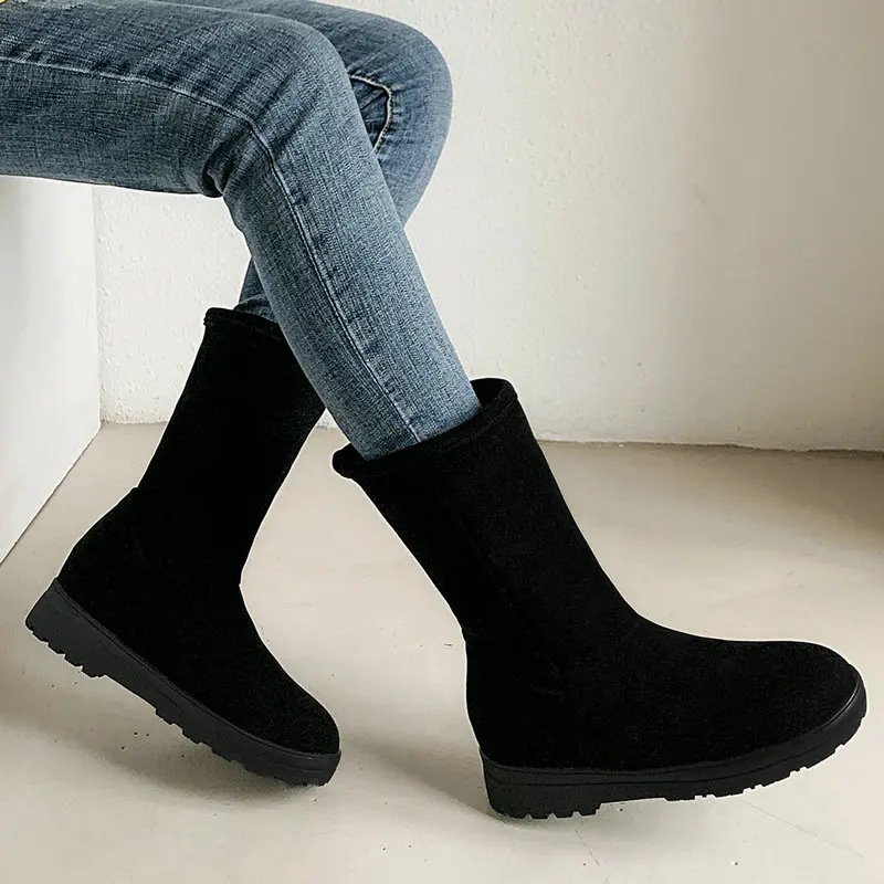 

2021 Winter Fashion Snow Boots Women Add Fleece Cotton Shoes Faux Fur Comfortable Warm Mid Calf Boots Female Winter Warm Booties