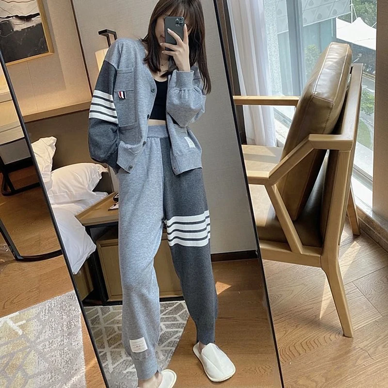 

New Design Patchwork Knitted Sweaters 2 Piece Outfits Women Single Breasted Cardigan+Knitwear Stripe Spliced Jogging Pants Sets