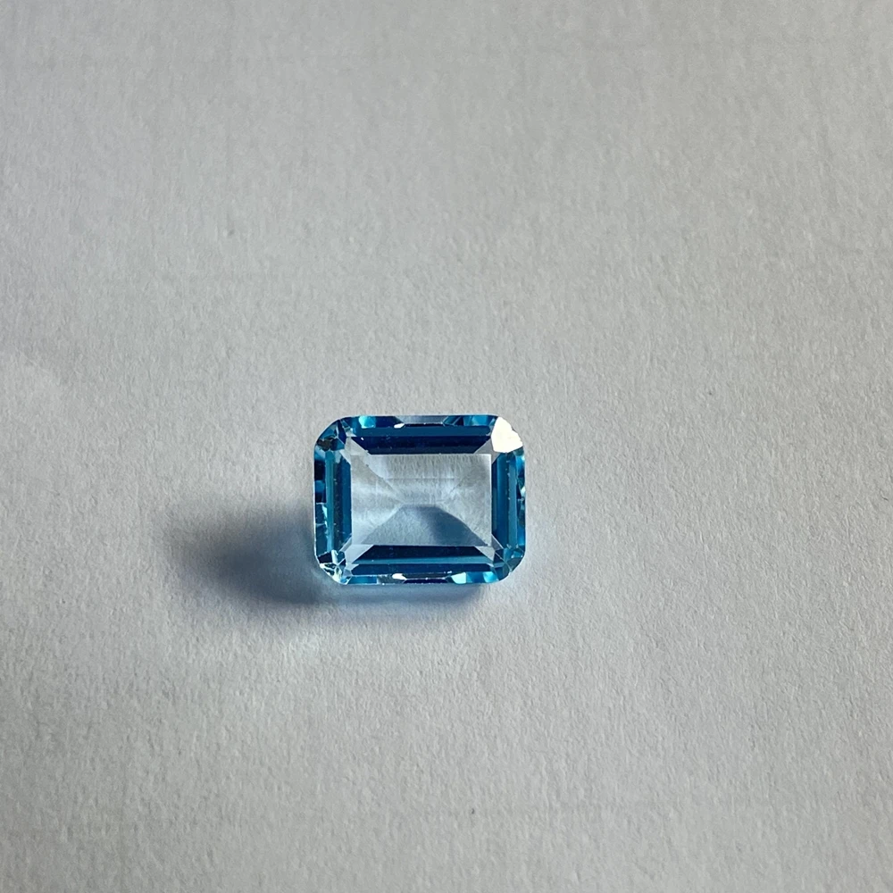 Emerald cut 10&times;8mm 4.1 carats 100% natural sky blue topaz loose gemstone for fashion earring Ring making
