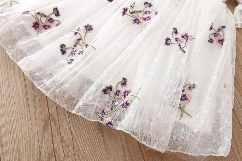 HTB1dLcvKYrpK1RjSZTEq6AWAVXat