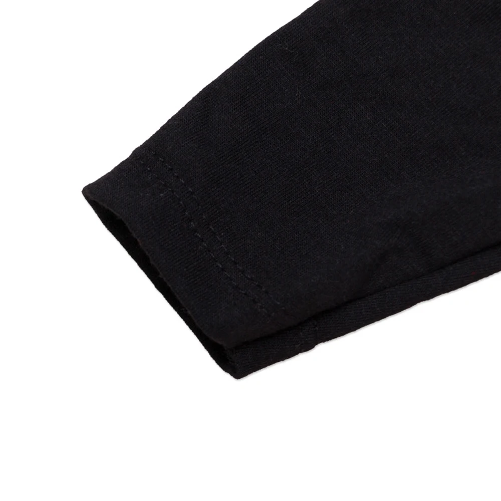 3399576673_2135761497