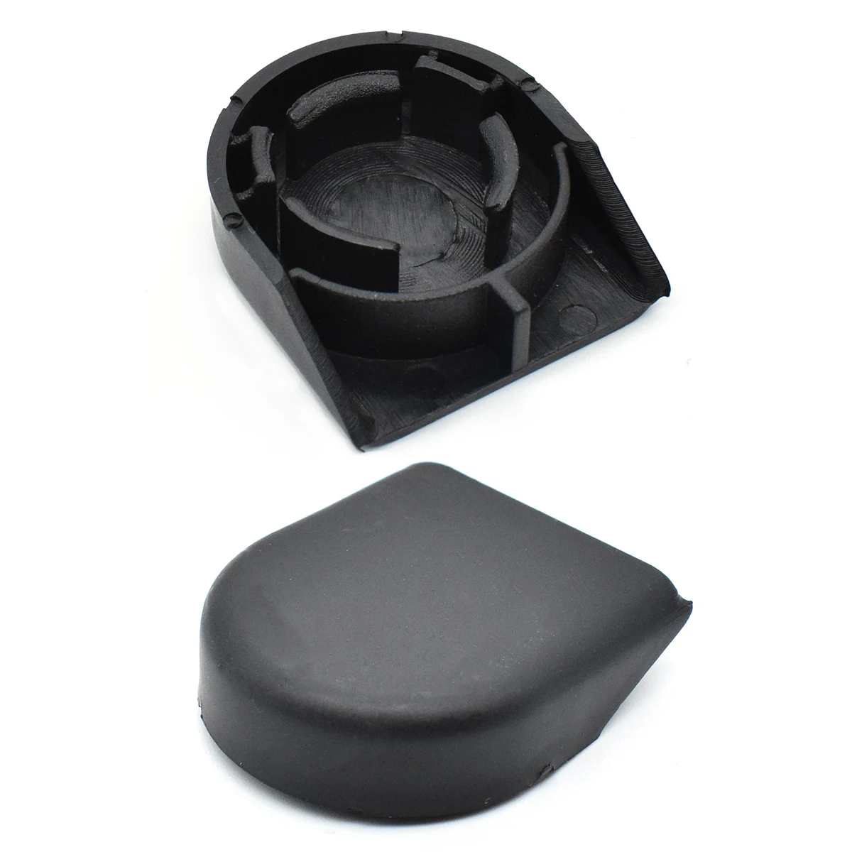 Рисунок 5 - передняя крышка стеклоочистителя