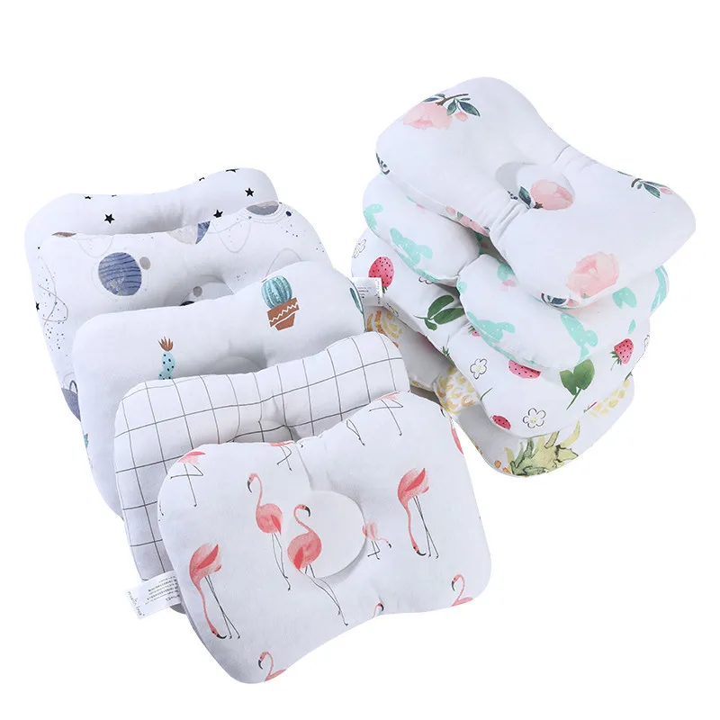 Soporte cómodo de dibujos animados para bebé, almohada antirollo para bebé, cuello plano, protección de algodón para bebé