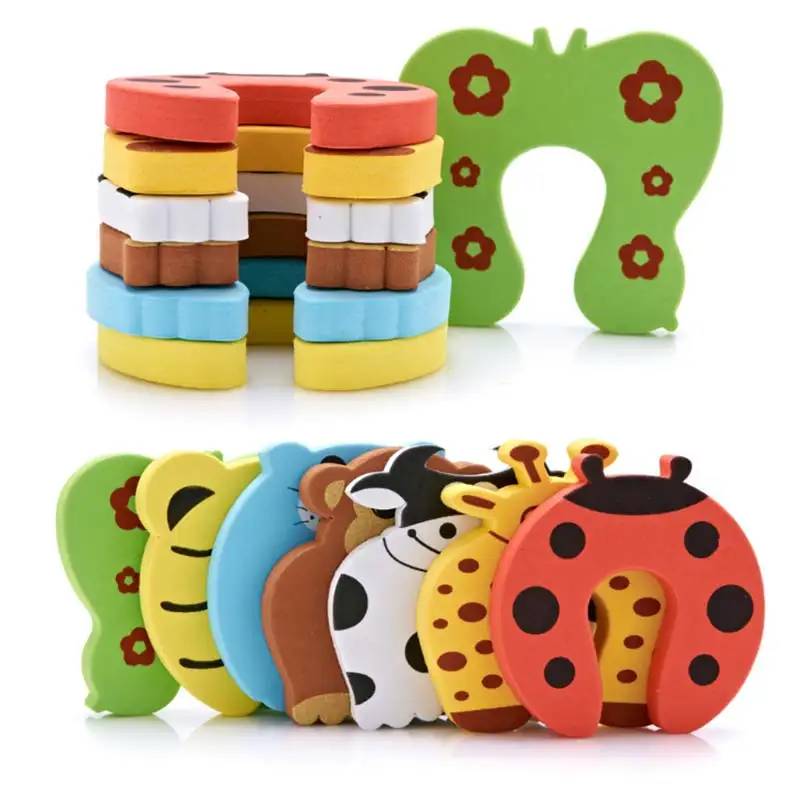 

5pcs Child safety door cards are used for door tables and chairs to avoid collision and anti-locking Two styles of random colors
