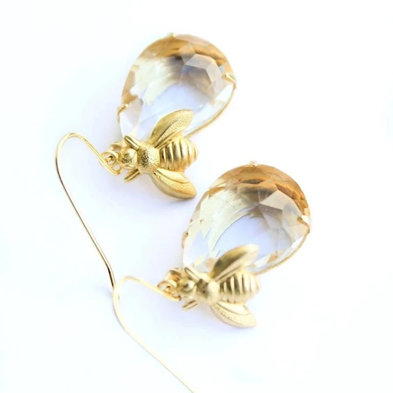 Gold-Honey-Bee-Earrings-Bumblebee-Drop-Earrings-Crystal-Clear-Glass-Insect-Gift-Honeybee-Earrings-for-Women.jpg_Q90.jpg_.webp (3)