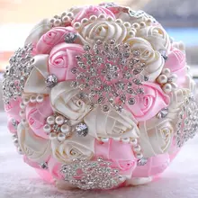 Fiore artificiale fatto a mano rosa rosa fiori strass sposa damigella d'onore Buequet rosso viola diamante spilla Bouquet da sposa fiore