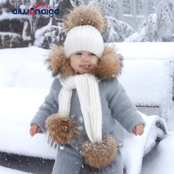 

2019 Women's hat scarf Set Raccoon Fur Pom Knitted Cap Hat Hats Scarf High Quality Soft Hat Scarf Winter Warm Women Cotton new