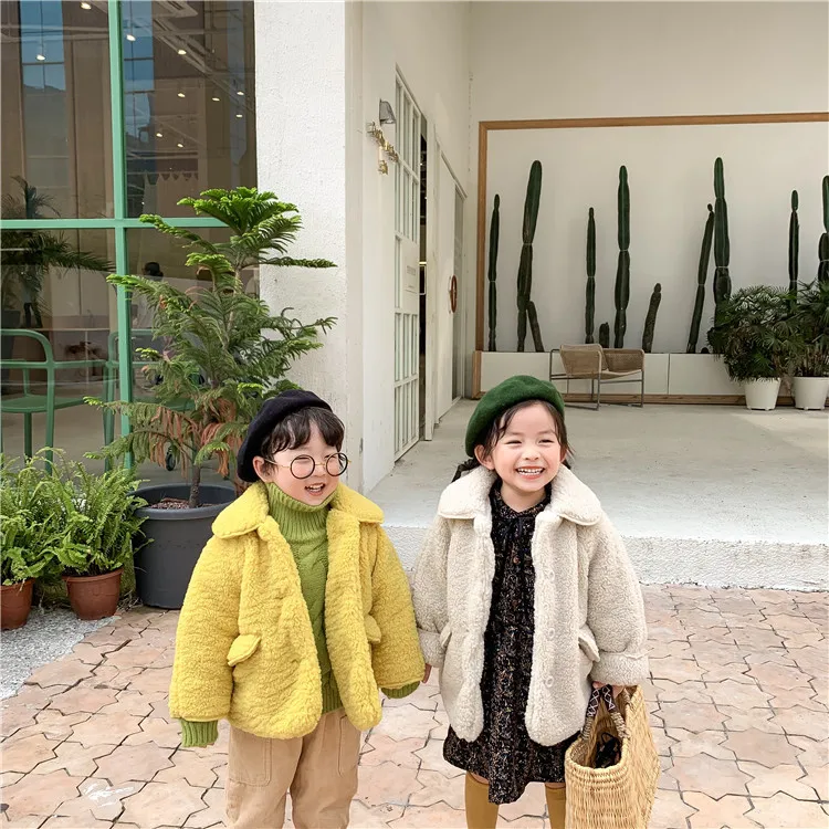 Г., зимняя одежда новое корейское пальто из овечьей шерсти с отворотами для маленьких мальчиков и девочек от 6 лет, хлопковое утепленное короткое детское однобортное пальто