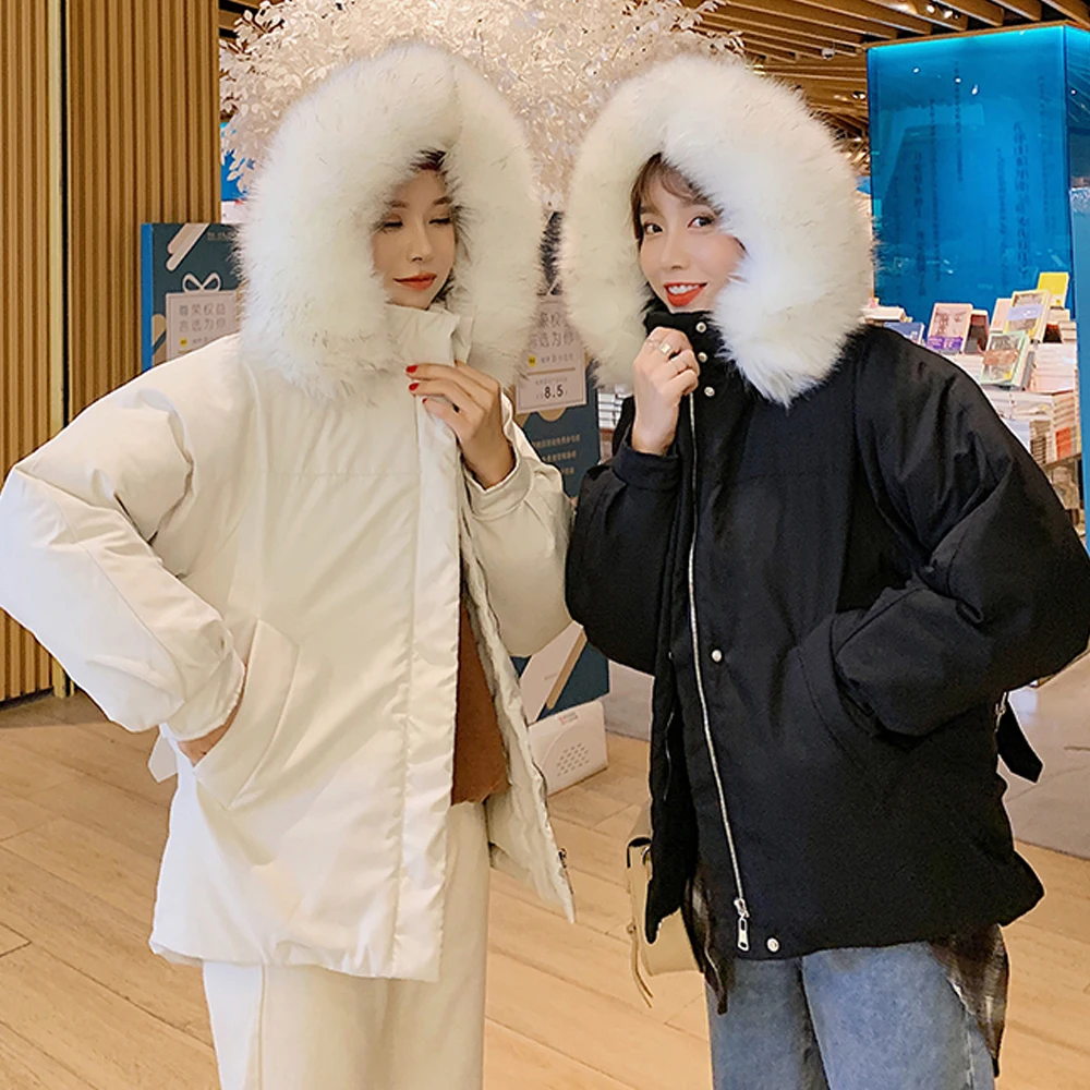 Winter new Korean loose padded white hooded black jacket Fashion temperament coat