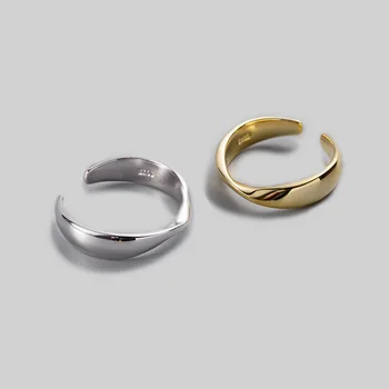 

Silvology 925 Sterling Silver Mobius Open Rings Glossy Elegant Geometric Chic Rings for Women 925 Minimalist Temperament Jewelry