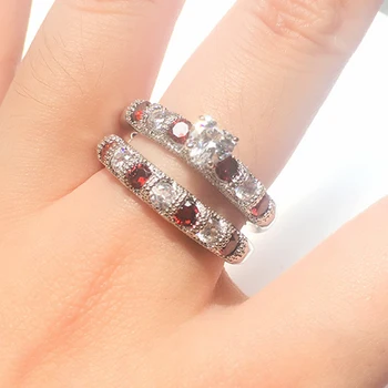 

Carofeez Women Fashion Rings Romantic Crystal Zircon Heart Rings Set Engagement Wedding Band Fashion Jewelry Lover Gift