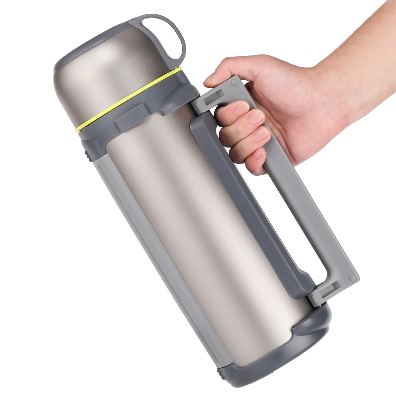 

Rover Camel Outdoor Portable Titanium Double Wall Thermos with 1.8L Large Capacity for Camping and Home Use