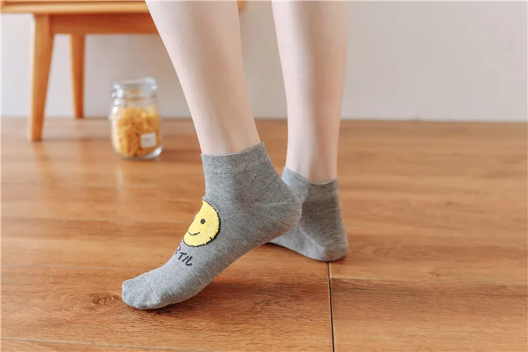 Women's Low-Cut INS Hidden Anti-slip Short Socks Summer tian inflooring Thin Cute Japanese-style Fruit Candy Bar Socks