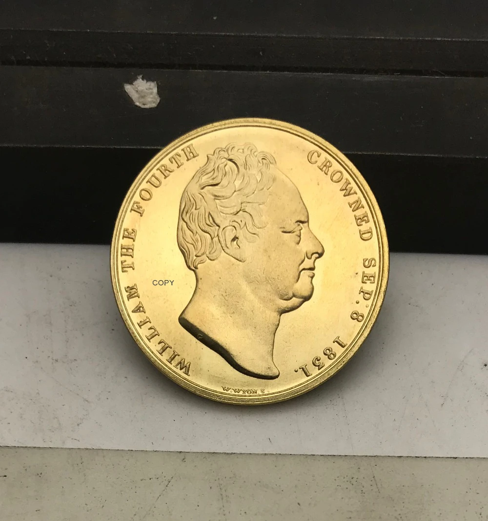 Великобритании 1831 король Уильям IV Adelaide коронации золотистый медальон Dual портреты латунь Металл Имитация монеты