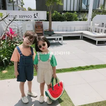 Летние модные джинсовые комбинезоны для мальчиков и девочек Детские универсальные свободные классические ремни шорты корейский стиль подвеска для детей шорты