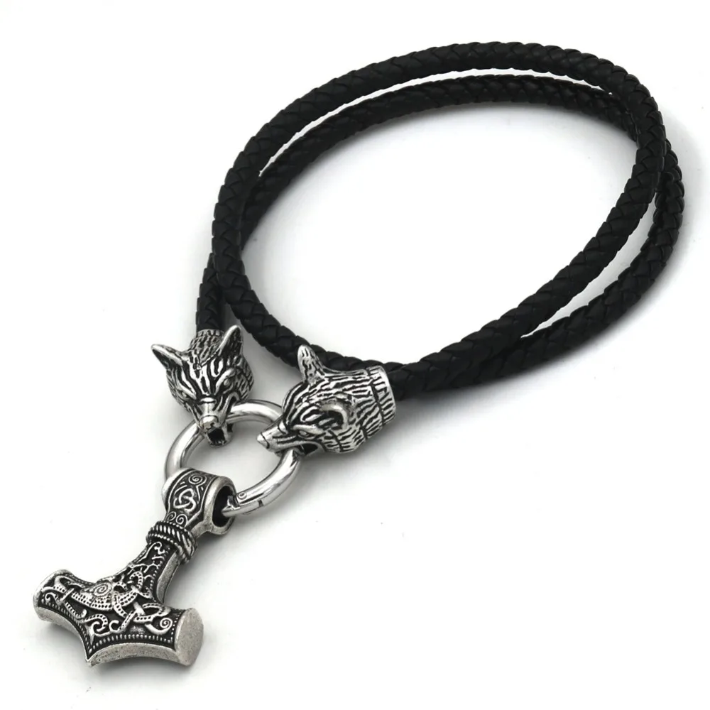 11601347911_1834346341