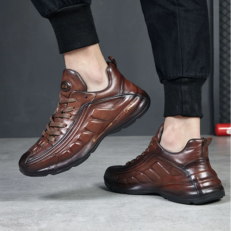 Men's casual shoes leather business party wedding moccasin shoes casual men's fashion trend Italian fashion loafers
