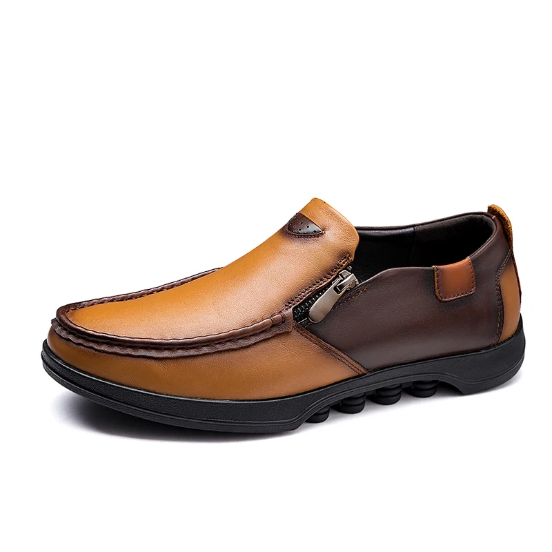 Light-Brown Men's Casual Leather Shoes Man Soft Comfortable Driving Shoes Men Moccasins Footwear For Men Fashion Peas shoes 37-48%6827 - Цвет: Light-Brown