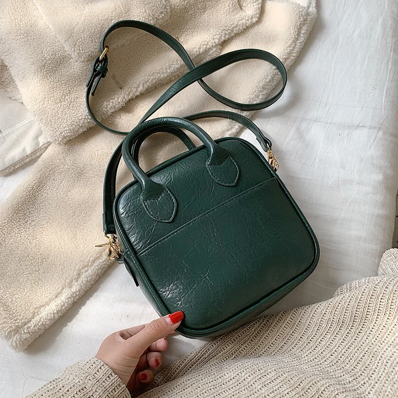 

Retro PU Leather Solid Color Crossbody Bags For Women 2019 Quality Mini Winter Shoulder Messenger Bag Travel Handbags Mini Bags