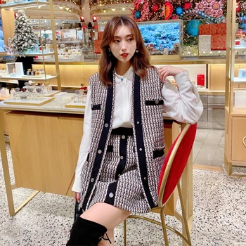 

Women's Tweed Plaid Vest Coat Single Breasted Casual V Neck Jacket Ladies Sleeveless Hit Color Outwear With Pockets