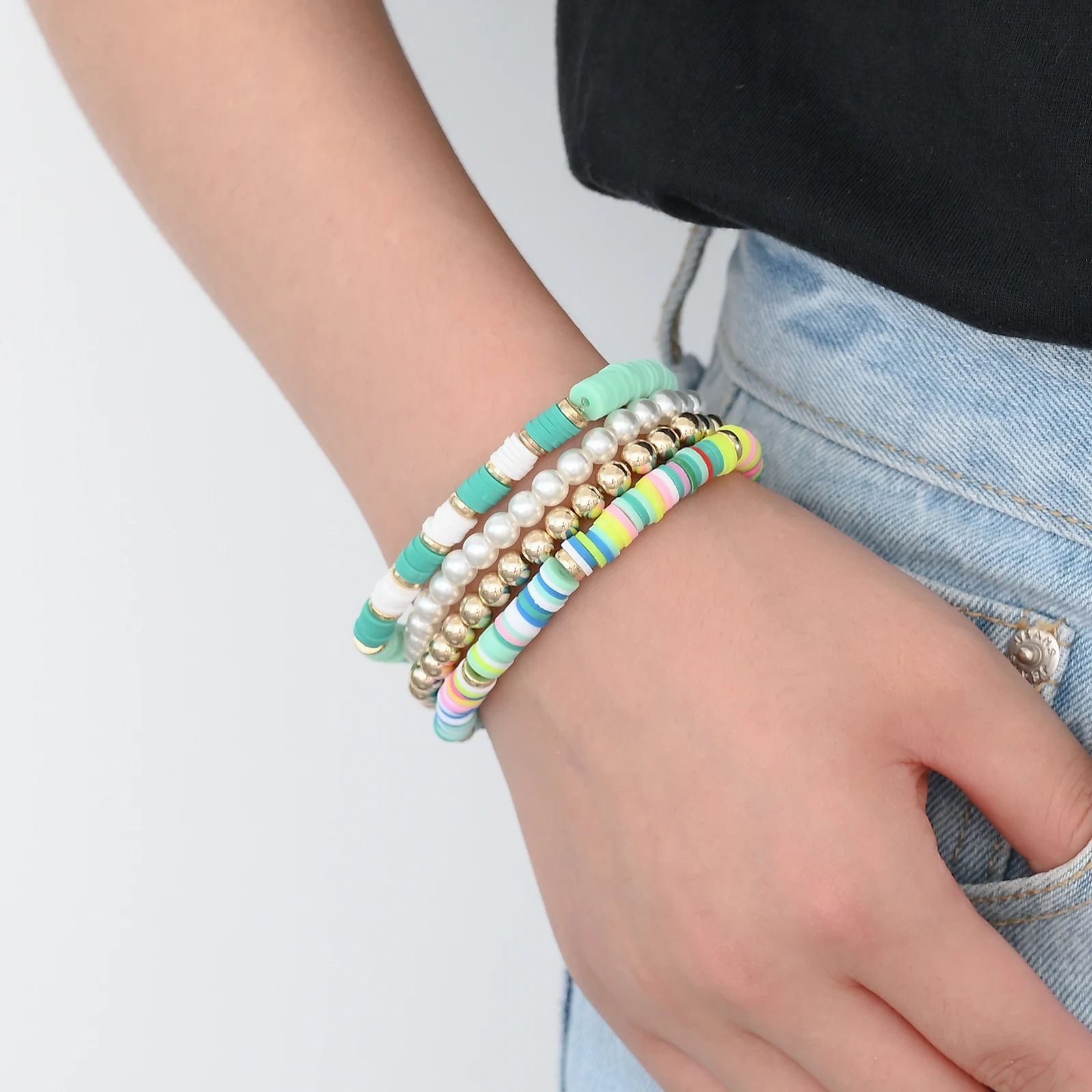4Pcs/set Boho Round Heishi Beads Multilayer Wrap Bracelet Set Fashion Simulated Pearl Bracelets & Bangles Wristband Jewelry