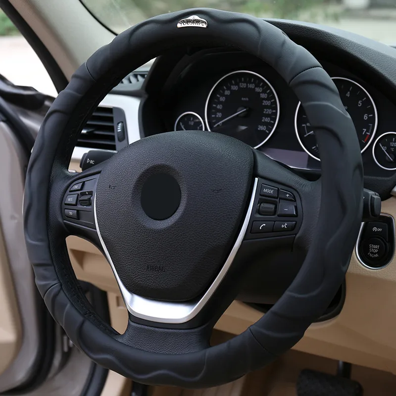 Универсальный 38 см черный кожаный чехол рулевого колеса автомобиля четыре сезона бежевый Противоскользящий Авто рулевое покрытие автомобиля Стайлинг - Название цвета: Черный