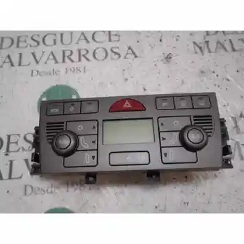 

COMMAND CLIMATE LANCIA YPSILON (101) 1.3 16V Multijet Platinum 735369969 [14479854]