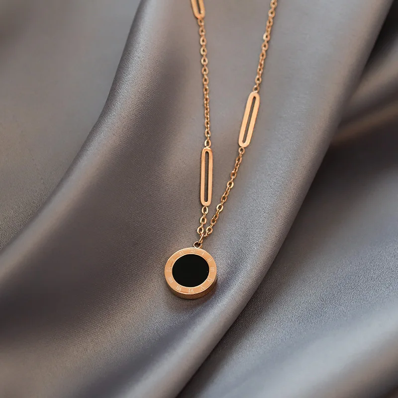 18113463684_625885689