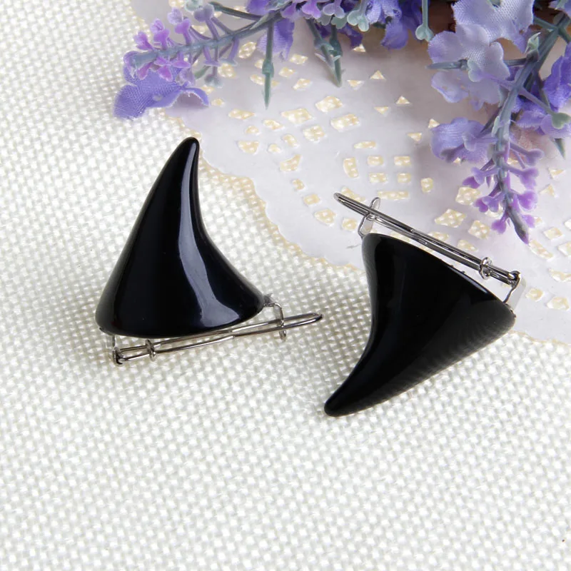 sexy costumes for women 1 pair New Stereo Devil Horn Ear Clip Chic Halloween Cosplay Hair Clip Hairpin anime outfits female