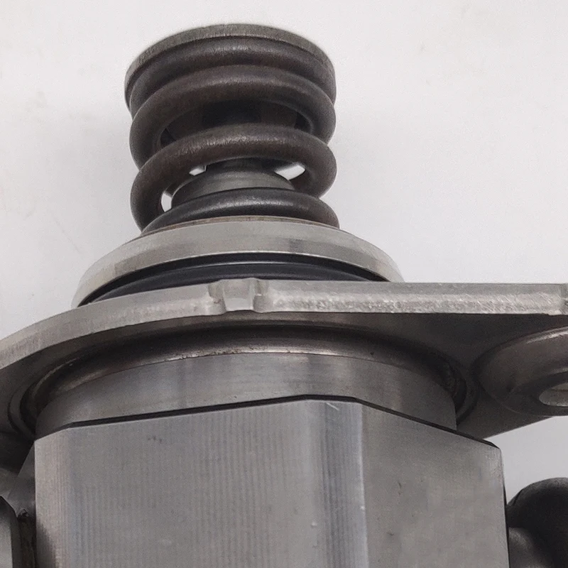 Насос высокого давления топливной рампы инжектор 2.0Ltr Hitachi HPP0004 06F127025K 06F 127 025K