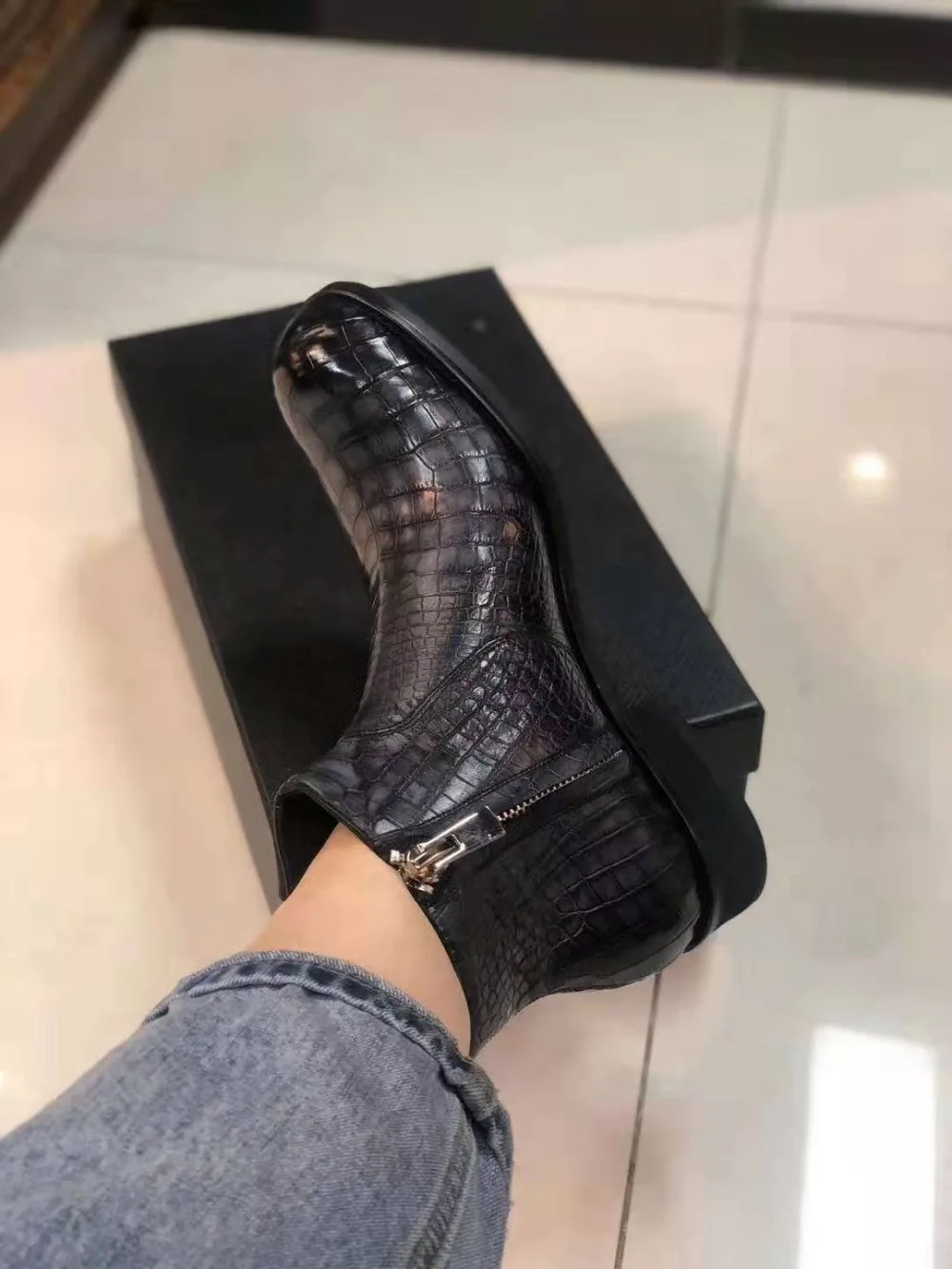Мужские зимние ботинки наивысшего качества из натуральной крокодиловой кожи, на молнии, черного и серого цвета