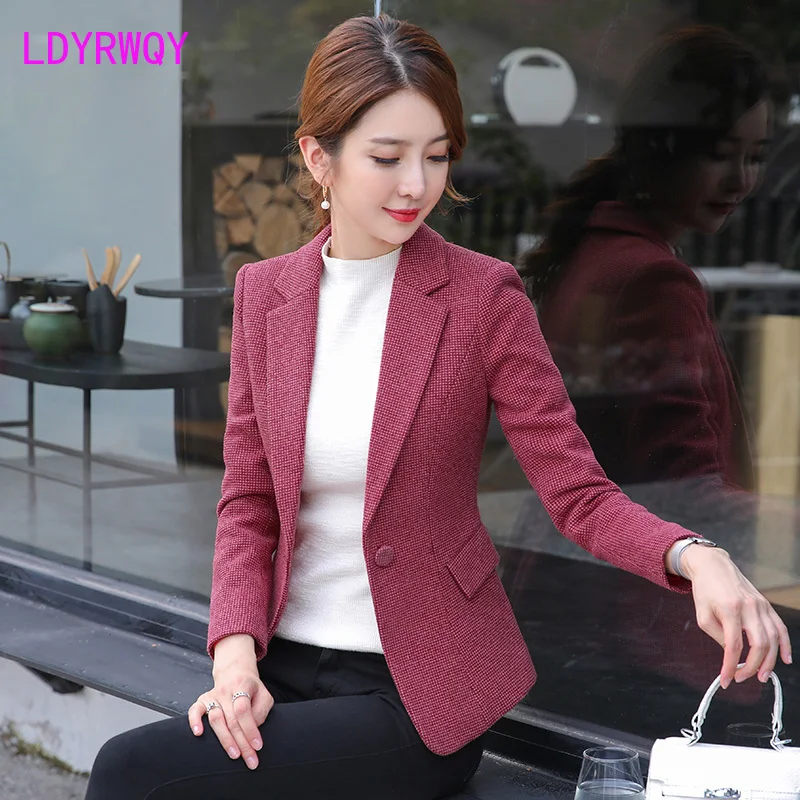 2019 autumn and winter new female Korean version of the self-cultivation long-sleeved woolen casual single piece small suit