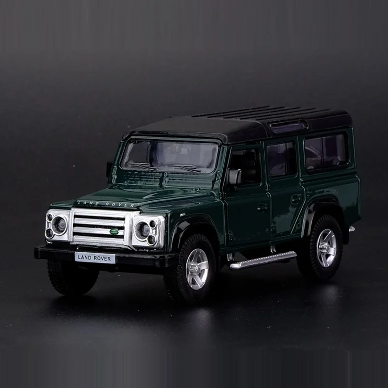 High Simulation Exquisite Diecasts&Toy Vehicles RMZ city Car Styling Defender Off-Road SUV 1:36 All