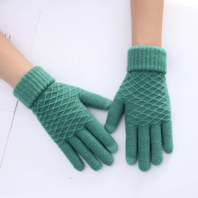 Перчатки зимние Guantes Invierno Mujer плюс толстые теплые Neri бархатные пять пальцев Сенсорный экран Eldiven Modis Gants Femme варежки - Цвет: green