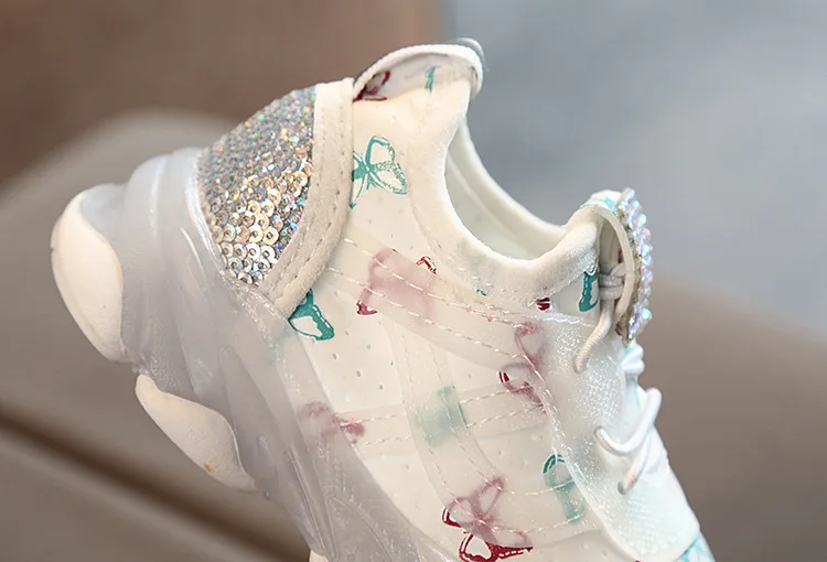 Светодиодный бриллиант; модная обувь принцессы для маленьких девочек; классические милые ; Детские кроссовки; Милая Бабочка; элегантная детская повседневная обувь
