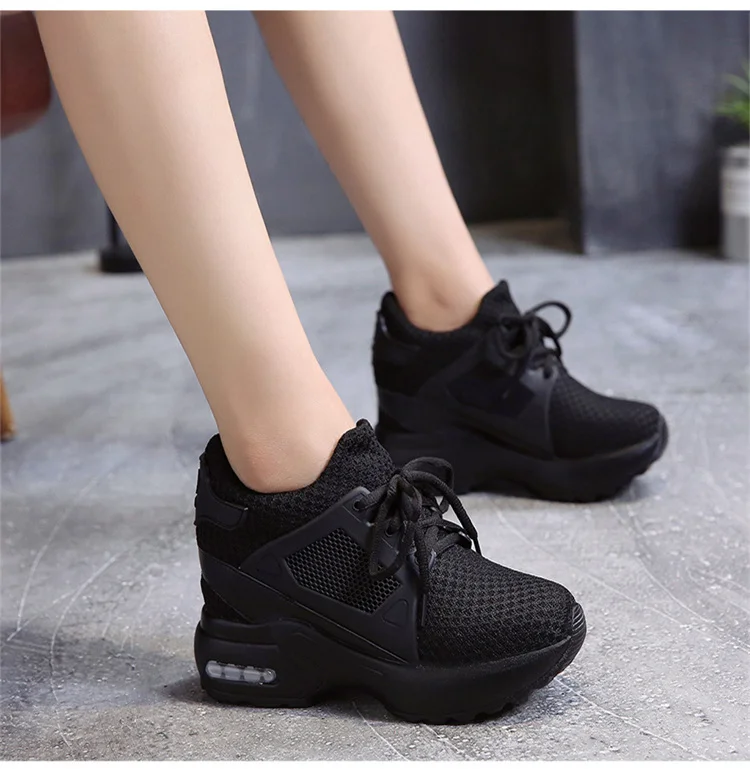 10936136546_162932345